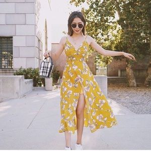Petite Studio Carly dress in yellow, S